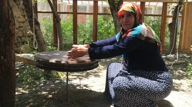 Bayburt'ta yaşayan Süheyla Demir'in on parmağında on marifet - 1