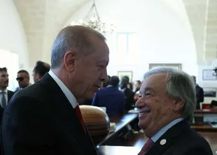 İtalya’da diplomasi trafiği! G7 Zirvesi öncesi Başkan Erdoğan’dan liderlerle ayaküstü sohbet...