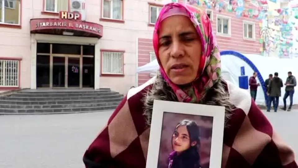 Diyarbakır annelerinin feryadı yürekleri yaktı: Dağa kaçırdılar