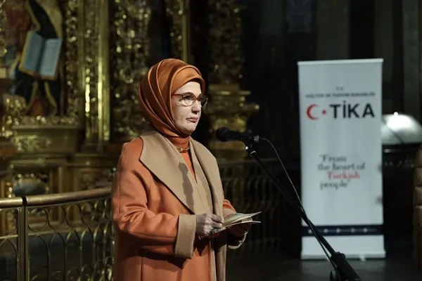 Emine Erdoğan’dan Ukrayna’ya teşekkür: Misafirperverliği için Zelenska’ya teşekkür ederim