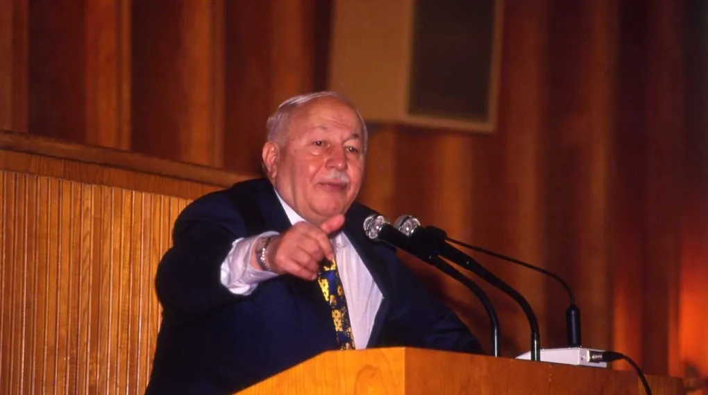 PORTRE | Türk siyasetine yön veren isim: Necmettin Erbakan