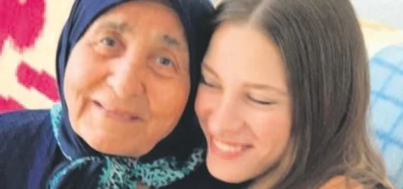 Serenay Sarıkaya aileden biri oldu