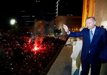 Erdoğan’ın ilk zirvesi NATO