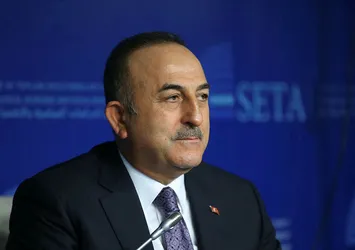 Bakan Çavuşoğlu'ndan Yunanistan açıklaması