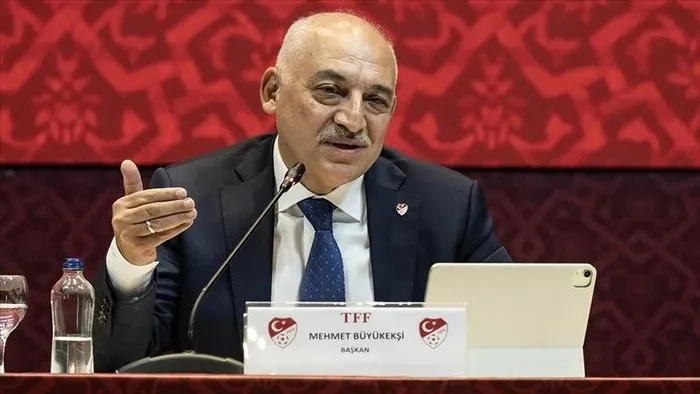 Süper Lig kulüpleri hareket geçti! Mehmet Büyükekşi’nin istifası için noter huzurunda imza verecek