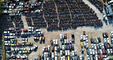 Araç alacaklar dikkat! İkinci el piyasasındaki düşüş yedieminlere de yansıyacak