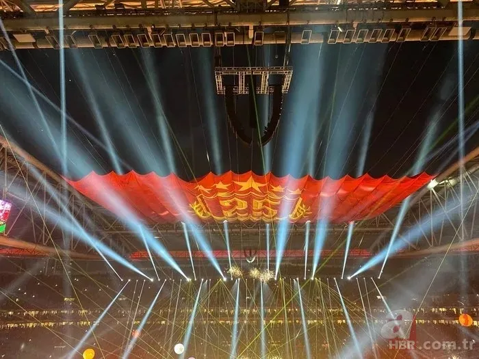 Dua Lipa'dan dudak uçuklatan ücret: Galatasaray'dan servet istedi! 2