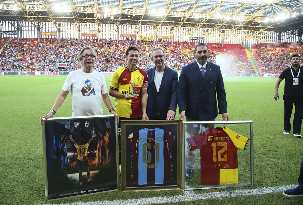 ismail-koybasinin-jubile-maci-a-sporda-canli-trabzonspor-goztepe-1786215309581.jpg Jübile maçı A Spor ekranlarında nefes kesti! Maç sonucu | Göztepe 2-1 Trabzonspor - 5