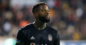 Lens’in talebi yönetimi çıldırttı!