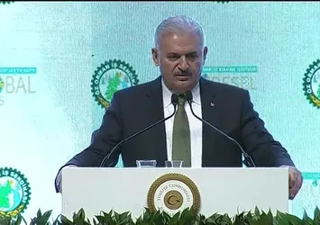 Başbakan Yıldırım: Darbecilere darbeyi vurduk