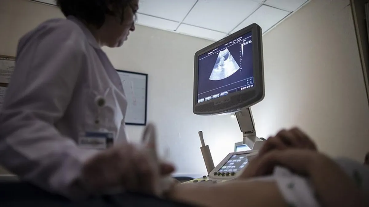 Çocuklukta yaşanan travmalar kadın hastalıklarını tetikliyor