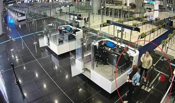 unlu-ciftin-16-yasindaki-oglu-timur-cihantimur-porsche-ile-5-kisiyi-ezdi-annesiyle-birlikte-misira-kacti-1709641609015.jpeg Ünlü çiftin 16 yaşındaki oğlu Timur Cihantimur Porsche ile 5 kişiyi ezdi! Annesiyle birlikte Mısır'a kaçtı yakalama kararı çıkarıldı - 6