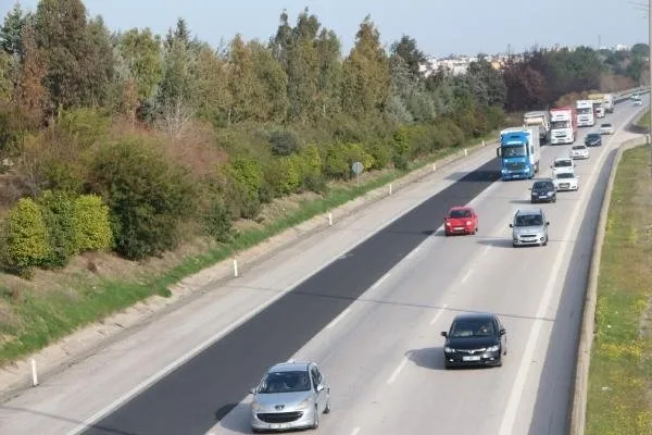 Yol kenarındaki arazilerde üretilen 'köy ürünü'nde büyük tehlike! Uzman isimden kritik uyarı geldi - 1
