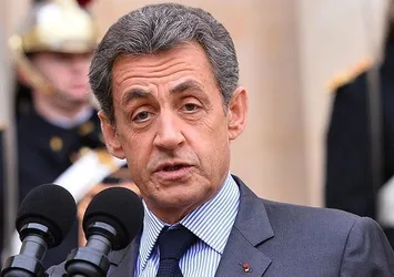 Fransa'da mahkemeden Sarkozy'ye kötü haber