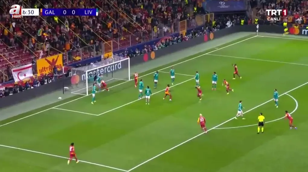 Osimhen indirdi Lemina tamamladı!