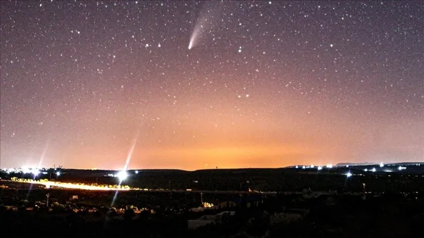 kuyruklu-yildiz-ne-zaman-gececek-2023-kuyruklu-yildiz-turkiyeden-izlenecek-mi-1-subat-kuyruklu-yildiz-saat-kac-1675256927060.jpg Kuyruklu Yıldız ne zaman geçecek? 2023 Kuyruklu Yıldız Türkiye'den izlenecek mi? 1 Şubat kuyruklu yıldız saat kaçta görülecek? - 3