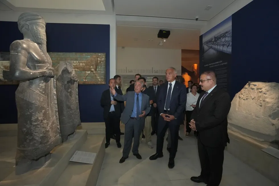 İstanbul Arkeoloji Müzeleri yenilendi; 54 bin çini ayrı müdahale paftalarıyla restore edildi - 7