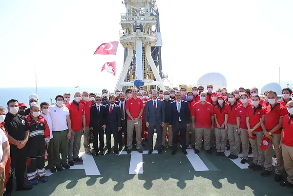 Türkiye'nin doğalgaz keşfi Rumları panikletti! Doğu Akdeniz'i öne çıkardılar... - 2