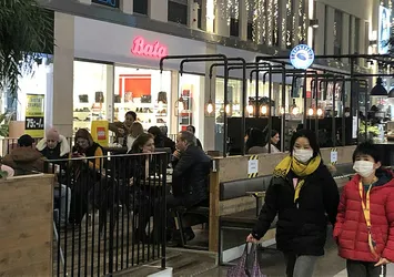 Mutantlı virüs Danimarka'ya da sıçradı! Tedbirlerin süresi uzatıldı