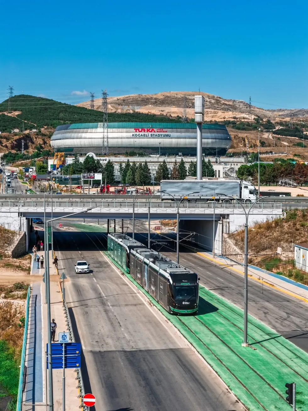 kocaeli-ulasimda-vites-yukseltti-tramvaydan-metroya-dev-yatirimlar-1790180988841.jpeg Kocaeli ulaşımda vites yükseltti: Tramvaydan metroya dev yatırımlar - 4