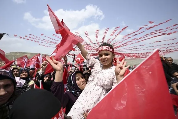 ABD gazetesi The Washington Post depremzedelere seçimi sordu!