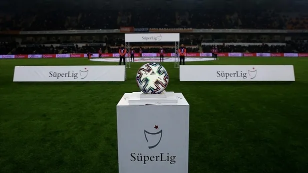 Süper Lig maçları ne zaman başlıyor? 2022 STSL 15. hafta fikstürü, maç programı açıklandı! İşte maç takvimi