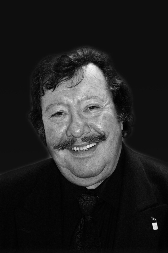 son-dakika-oyuncu-rauf-altintak-vefat-etti-rauf-altintak-kimdir-1659289410310.jpg SON DAKİKA: Oyuncu Rauf Altıntak vefat etti | Rauf Altıntak kimdir? - 5