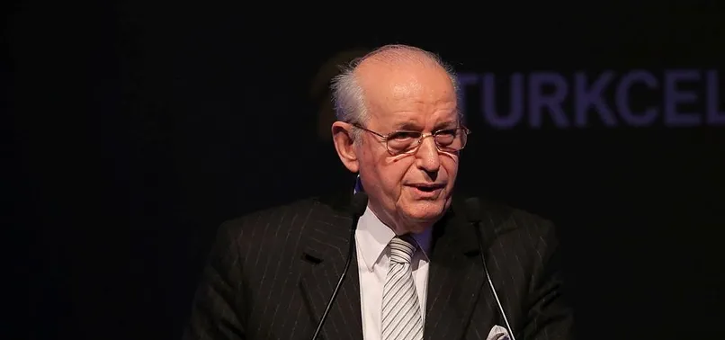 Şenes Erzik'in ağabeyi hayatını kaybetti