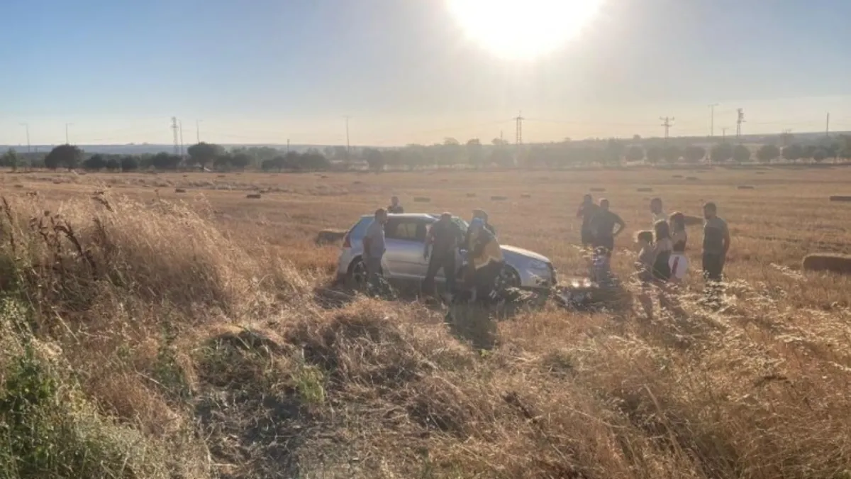Tekirdağ'da feci kaza! Otomobil tarlaya uçtu