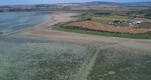 Büyükçekmece Gölü alarm veriyor