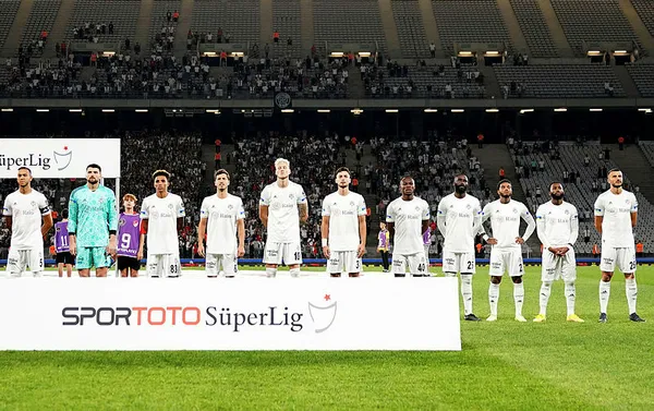 İstanbulspor- Beşiktaş maçında 4 gol! MAÇ SONUCU ÖZET 2-2