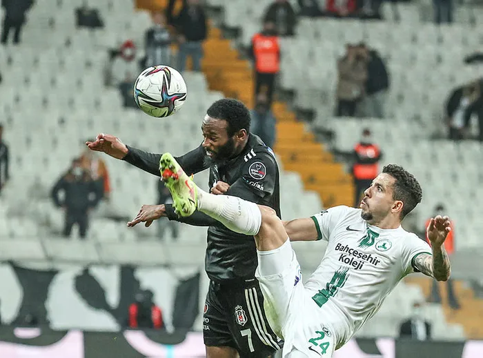 Beşiktaş-Giresunspor: 0-4 | (MAÇ SONUCU ÖZET) - 8
