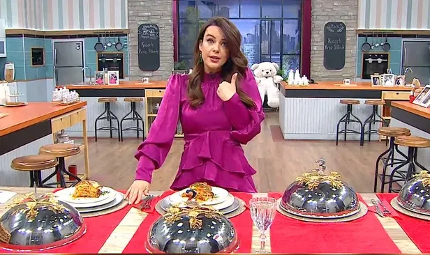 Gelinim Mutfakta kim elendi? Yeşim mi, Damla mı? İşte 15 Nisan Gelinim Mutfakta yarışmaya veda eden isim