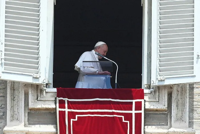 Son dakika: Katoliklerin ruhani lideri Papa Francis Roma’da hastaneye kaldırıldı - 3