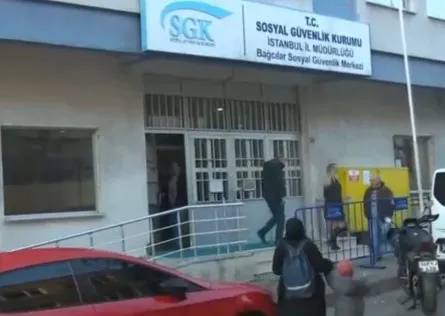 eytliye-7-kazanc-kidem-tazminati-izin-parasi-bayram-ikramiyesi-banka-promosyonu-1672642184047.jpg EYT’liye 7 kazanç! Kıdem tazminatı, izin parası, bayram ikramiyesi, banka promosyonu… - 6