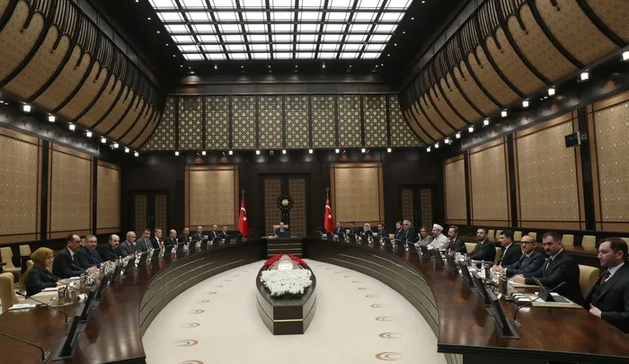 Son dakika: Başkan Erdoğan liderliğinde 5 saatlik kritik koronavirüs zirvesi!