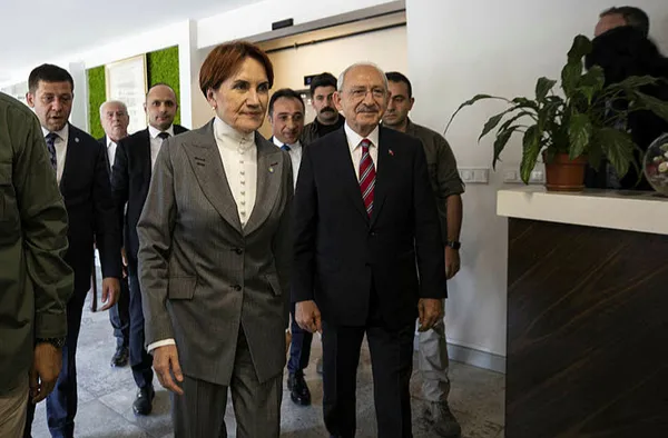 CHP Genel Başkanı Kemal Kılıçdaroğlu’ndan Meral Akşener’e ikna ziyareti!