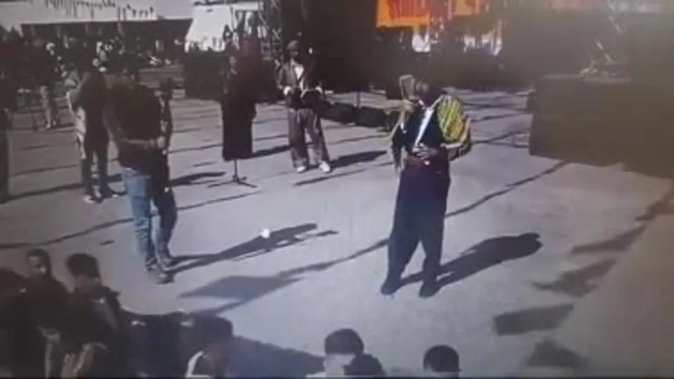 Kent uzlaşısı şimdi de Adana’da mı? DEM’li Ali Bozan’dan flaş iddia: CHP’li Zeydan Karalar DEM lehine adaylıktan çekiliyor mu?