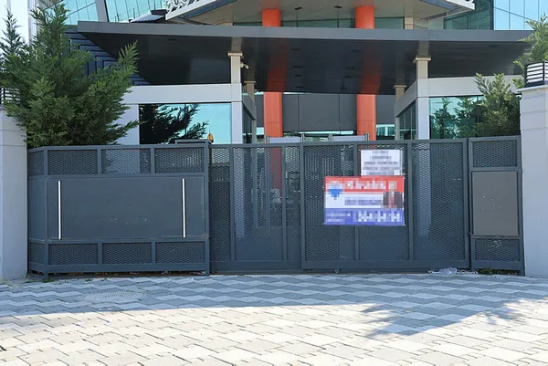 1707140748123.jpg İzmir'de 2,5 milyar liralık vurgun! Kayıplara karıştı bir de video mesaj yolladı: O çok sevdiğiniz paralarınız yatacak - 2