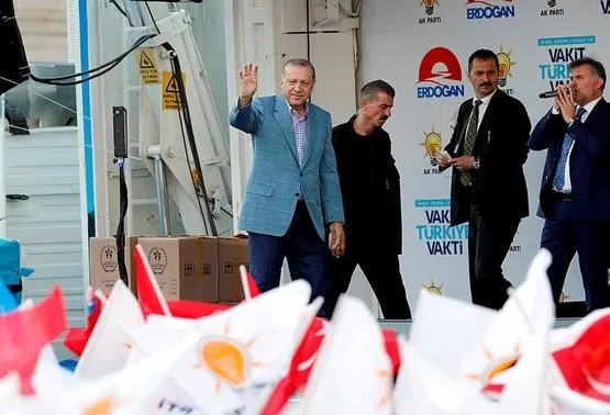 Cumhurbaşkanı Erdoğan: CHP zihniyeti bugün oy almak için kırk takla atıyor - 1