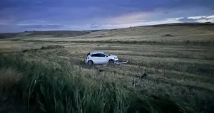 Düğün yolunda feci kaza! Otomobil tarlaya uçtu: 1 ölü 4 yaralı