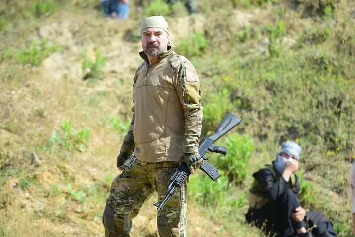 Gümbür gümbür geliyor! Oktay Kaynarca’nın yeni dizisi ne zaman başlayacak? Ben Bu Cihana Sığmazam konusu ve oyuncuları...