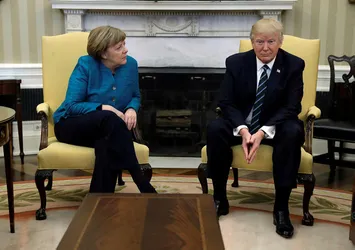 Merkel, Trump görüşmesine damga vuran anlar