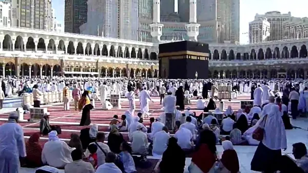 Suudi Arabistan’dan Kabe hakkında flaş karar! Günlük ziyaretçi sayısı artacak