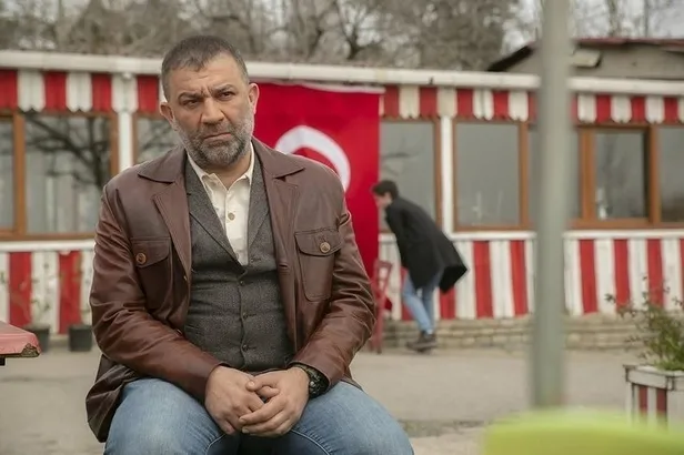 Fenomen dizi için flaş iddia... Arka Sokaklar 17. sezon ne zaman başlayacak? Arka Sokaklar yeni sezon tarihi açıklandı mı, bugün var mı? - 3