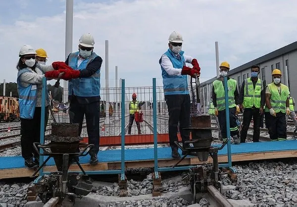 AK Parti'den metro hattına beton döken CHP'li Ekrem İmamoğlu'na sert tepki: Hesabını milletimiz sorar - 4
