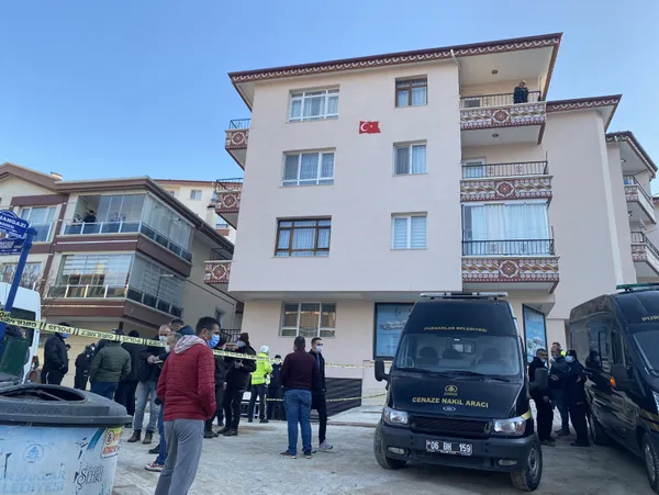 Son dakika: Ankara’da esrarengiz ölümler! Apartman garajında 3 ceset bulundu