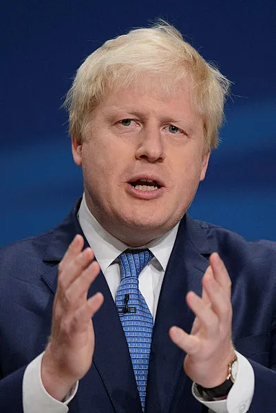 İngiltere Başbakanı Boris Johnson’ın babası Stanley Johnson Fransız vatandaşlığına başvurdu