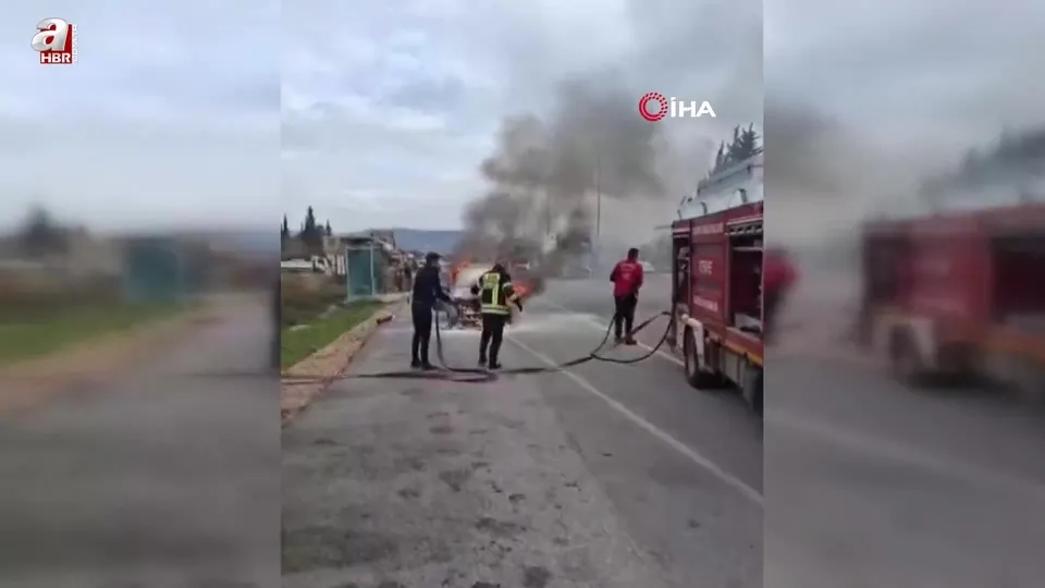 Otomobil alev alev yandı