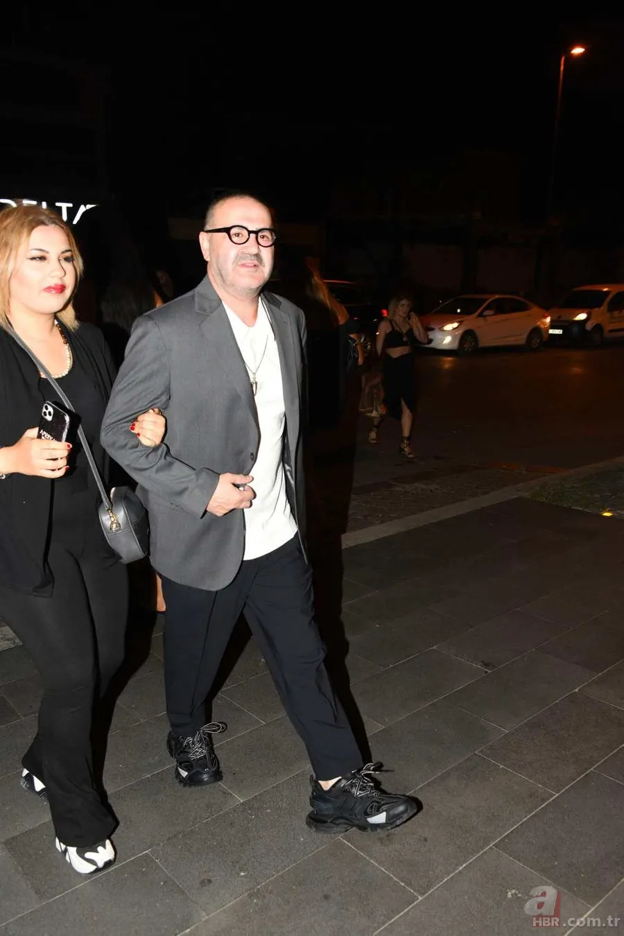 53'lük Şafak Sezer iğne ipliğe döndü! 1 haftada 8 kiloyu şak verdiren diyet yöntemi: "Kan grubunuz eğer..." 6